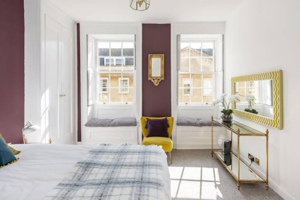Georgian Apartment Located In The Center Of Bath. Экстерьер фото